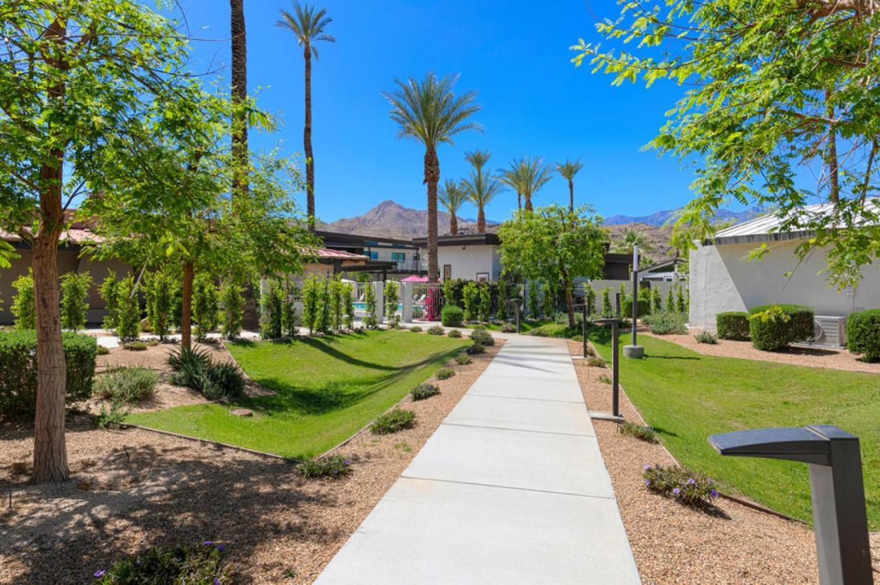 The Paloma Resort Palm Springs Exterior photo