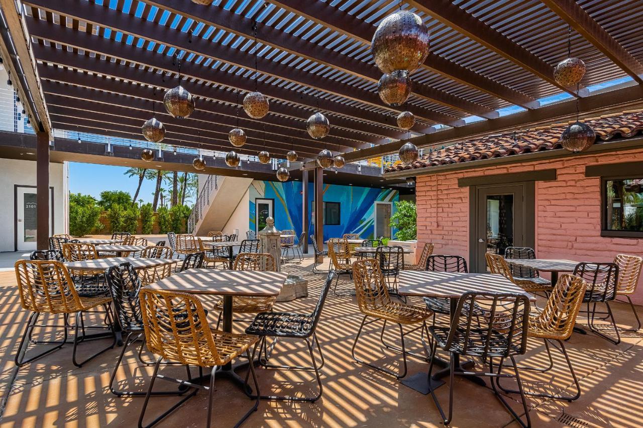 The Paloma Resort Cathedral City Exterior photo